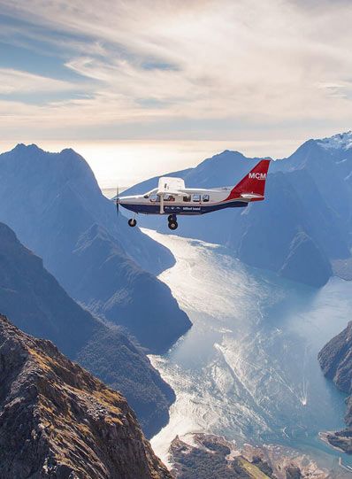 Milford-Sound-flights-hero milford sound scenic flights