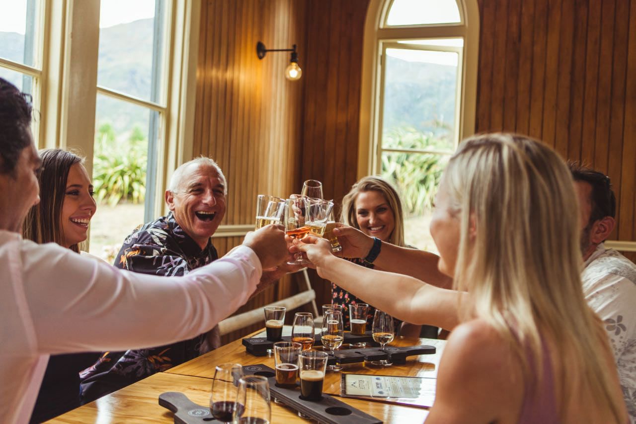Afternoon Craft Beer & Wine Tour Queenstown